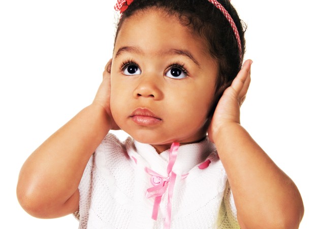Como saber se a criança tem deficiência auditiva? - Cliface Otorrino